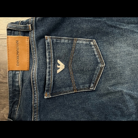 Never Worn Armani Exchange size 29 Jeans dark wash - Picture 1 of 6